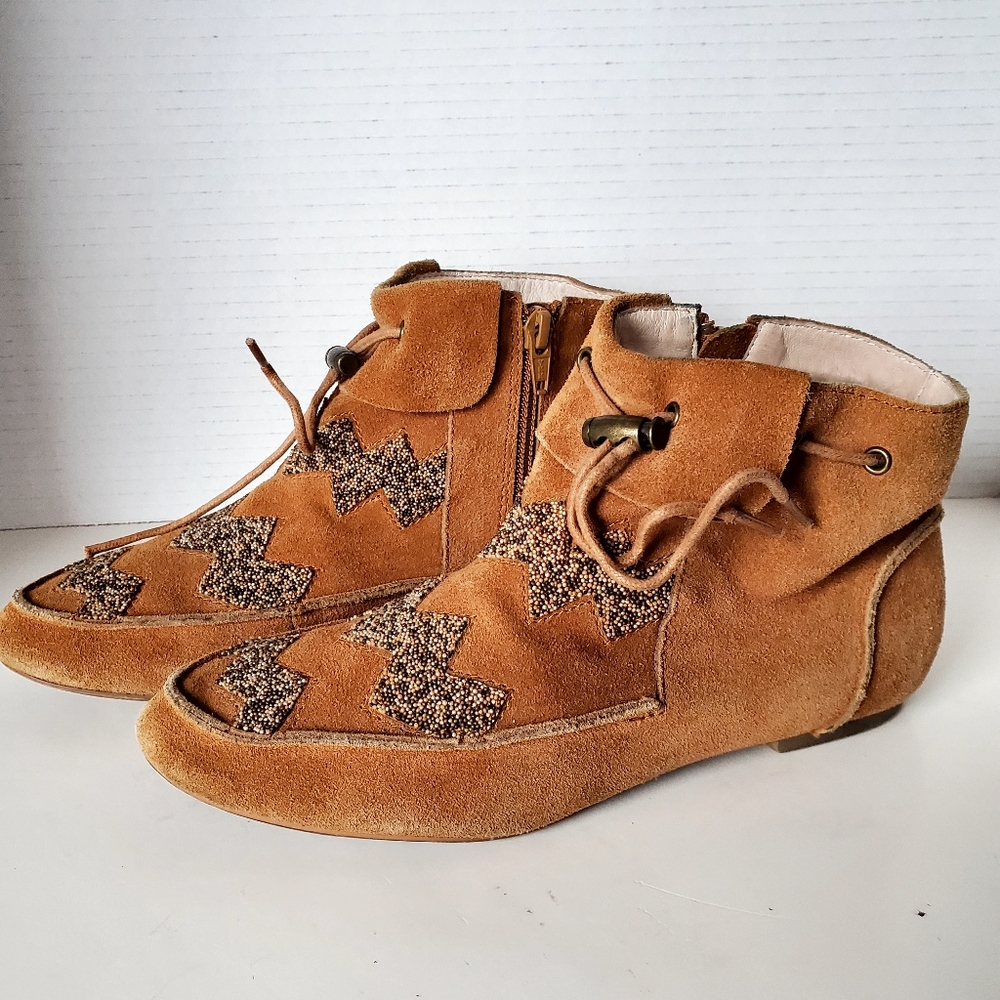 House of Harlow Women's Monty Tan Suede Beaded Moccasins size 6.5